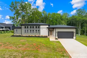 2003 Pln Fld Dr, Bessemer City, NC 28016 - Photo 4