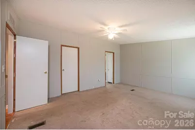 3825 Berry Creek Circle, Granite Falls, NC 28630 - Photo 30