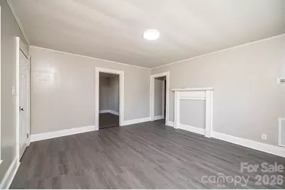 423 N Davis Avenue, Newton, NC 28658 - Photo 10