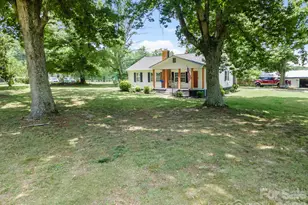 610 Helton Rd, Cherryville, NC 28021 - Photo 2