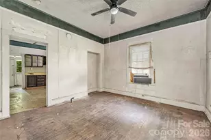 114 W 6th Ave, Gastonia, NC 28052 - Photo 8