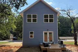 227 S Caldwell Ave, Newton, NC 28658 - Photo 4
