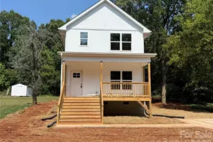 227 S Caldwell Ave, Newton, NC 28658 - Photo 1