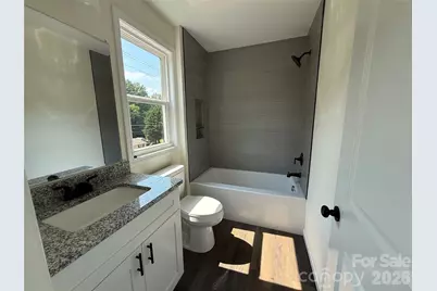227 S Caldwell Avenue, Newton, NC 28658 - Photo 16