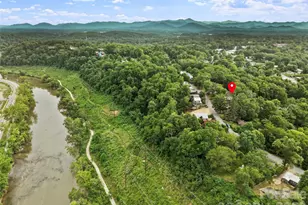127 Riverview Dr, Asheville, NC 28806 - Photo 4
