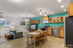 127 Riverview Dr, Asheville, NC 28806 - Photo 34