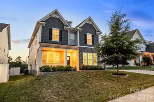 645 Belle Grove Dr, Clover, SC 29710 - Photo 2