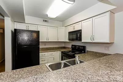 1832 J Julian Lane #D, Charlotte, NC 28208 - Photo 8