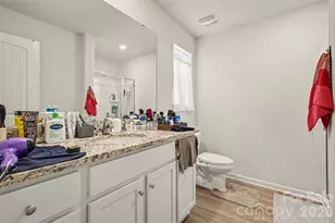 1329 Nia Rd, Charlotte, NC 28215 - Photo 16