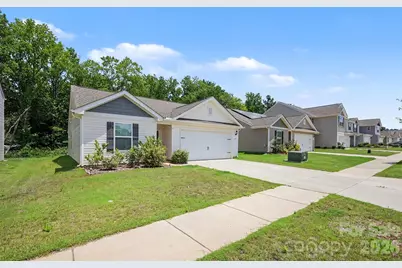 1329 Nia Road, Charlotte, NC 28215 - Photo 2