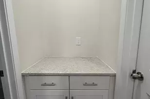 10008 Hemmingway Pl, Charlotte, NC 28227 - Photo 4