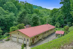 1065 Upper Pig Pen Rd, Green Mountain, NC 28740 - Photo 2