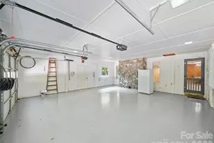 1065 Upper Pig Pen Rd, Green Mountain, NC 28740 - Photo 36