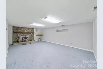 1065 Upper Pig Pen Road, Green Mountain, NC 28740 - Photo 18