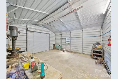 1065 Upper Pig Pen Road, Green Mountain, NC 28740 - Photo 34