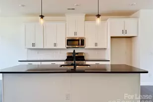 1736 Blanche St, Charlotte, NC 28262 - Photo 4
