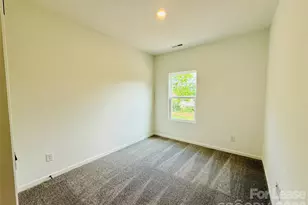 1736 Blanche St, Charlotte, NC 28262 - Photo 10