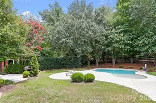 8507 Brownes Pond Ln, Charlotte, NC 28277 - Photo 44