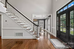 8507 Brownes Pond Ln, Charlotte, NC 28277 - Photo 4