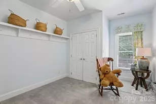 8507 Brownes Pond Ln, Charlotte, NC 28277 - Photo 36
