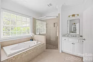 2141 Chatham Ave, Charlotte, NC 28205 - Photo 6