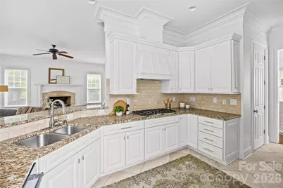2141 Chatham Avenue, Charlotte, NC 28205 - Photo 16