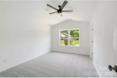114 7th Avenue SE, Hickory, NC 28602 - Photo 24