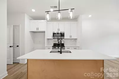 114 7th Avenue SE, Hickory, NC 28602 - Photo 14