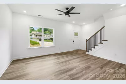 114 7th Avenue SE, Hickory, NC 28602 - Photo 10