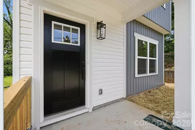 114 7th Avenue SE, Hickory, NC 28602 - Photo 4