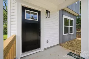 114 7th Ave SE, Hickory, NC 28602 - Photo 4