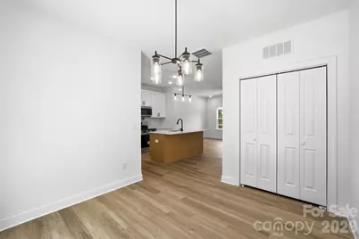 114 7th Avenue SE, Hickory, NC 28602 - Photo 18