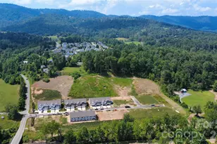 204 Driscoll Wy, Weaverville, NC 28787 - Photo 2