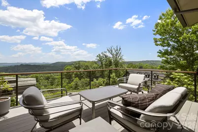 232 Curtain Bluff, Hendersonville, NC 28791 - Photo 2