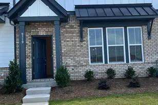 9119 Harwen Ln, Charlotte, NC 28215 - Photo 2