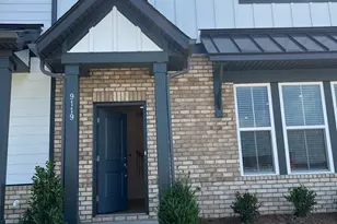 9119 Harwen Ln, Charlotte, NC 28215 - Photo 1