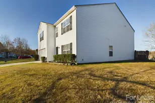 12621 Dervish Ln, Charlotte, NC 28269 - Photo 4