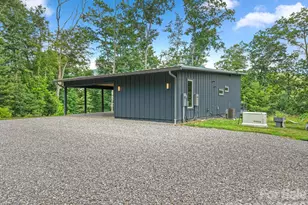 337 Leatherbreeches Dr, Tuckasegee, NC 28783 - Photo 32