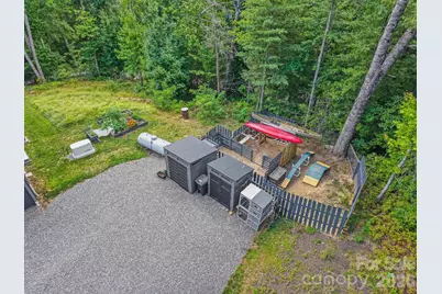 337 Leatherbreeches Drive, Tuckasegee, NC 28783 - Photo 36