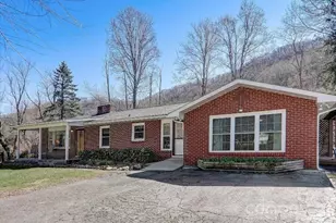 2541 Dellwood Rd, Waynesville, NC 28786 - Photo 2