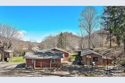 2541 Dellwood Road, Waynesville, NC 28786 - Photo 1