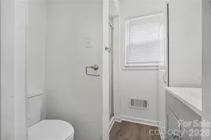 216 W Shannonhouse St, Shelby, NC 28152 - Photo 20
