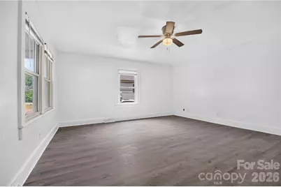 216 W Shannonhouse Street, Shelby, NC 28152 - Photo 8