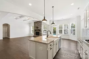 102 Chadderton Way, Waxhaw, NC 28173 - Photo 6