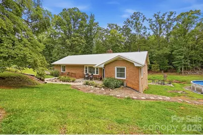 1021 Wedgewood Road, Lancaster, SC 29720 - Photo 2