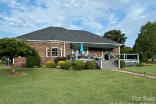 343 Countryside Dr, Forest City, NC 28043 - Photo 2