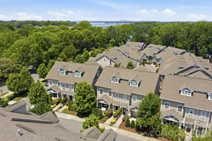 744 Amalfi Dr, Davidson, NC 28036 - Photo 2
