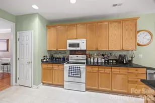 659 E Cheval Dr, Fort Mill, SC 29708 - Photo 12
