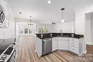 2027 Maned Goose Ct, Fort Mill, SC 29707 - Photo 12