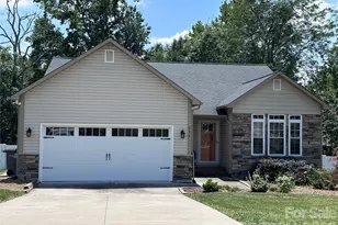 632 Marigold Dr, Kannapolis, NC 28083 - Photo 2
